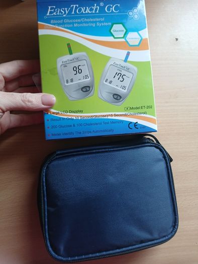 Blood glucose and cholesterol monitor