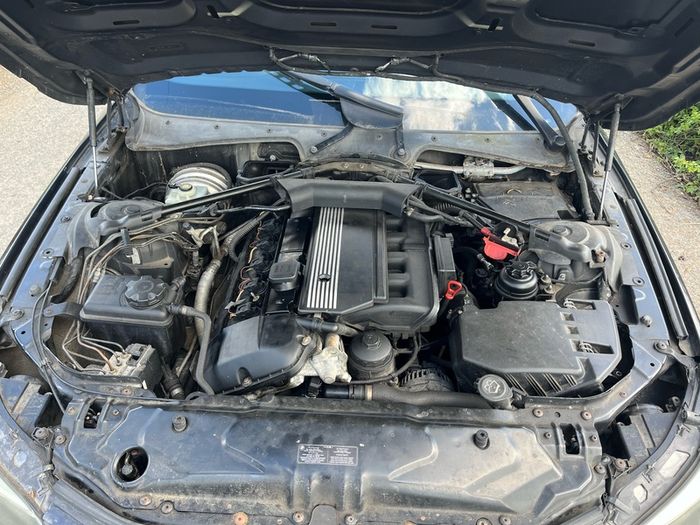 E60 530i manual msport PARTS