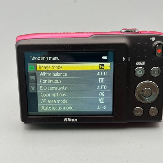 Nikon Coolpix S3300 16.0MP Compact Digital Camera Pink Tested Full Kit