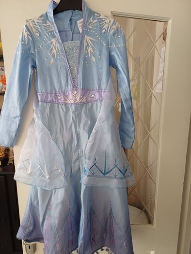 costumes