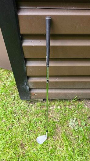 Golf wedge