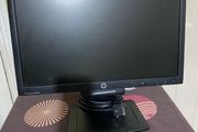 Hp 20" Wide Lcd Monitor with VGA &amp; DVI &amp; USB port