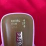 Ladies pink shoes size 4 Image 9
