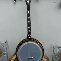 Paramount Style F Tenor banjo