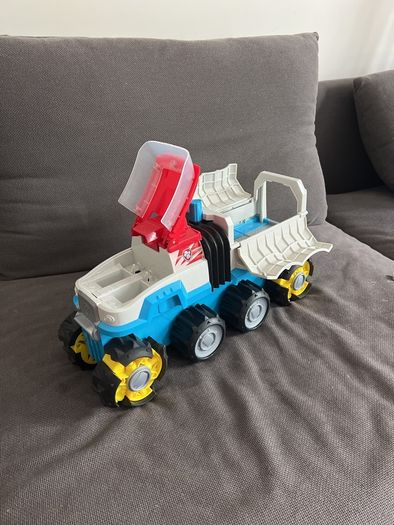 Paw patrol car