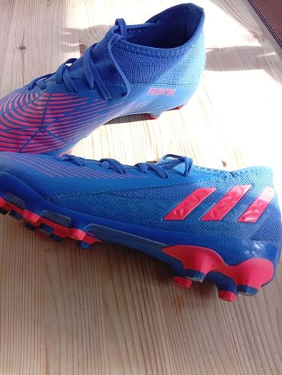 kids Adidas predator