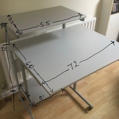 Computer desk