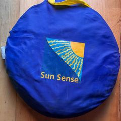 Kids Pop Up Tent with a carrier bag