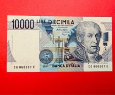 Italy. 10000. Lire  1984  Pick  112b. ( Uncirculated )