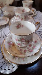 Paragon "Victorian Rose " tea set