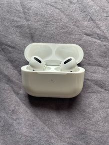 AirPods Pro faulty/static for repair