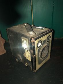 vintage camera brownie