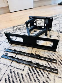 BONTEC Full Motion TV Wall Mount