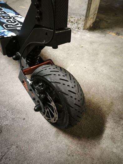 Kukirin G4 electric scooter