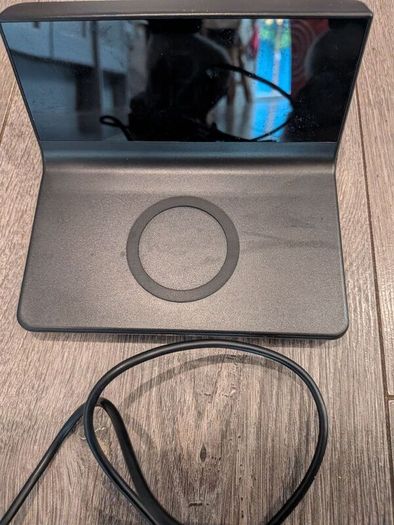 Nedis Alarm Clock and Wireless Charger