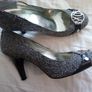 Shoes. Houndstooth design. 6.5 Image 2