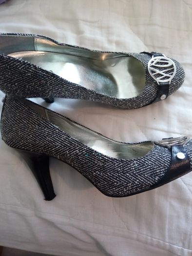 Shoes. Houndstooth design. 6.5