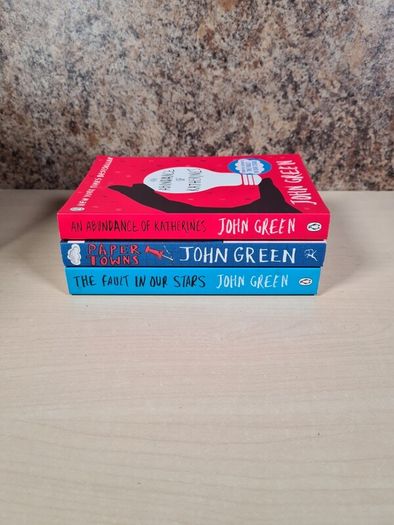 John Green books x 3 the fault in our stars An abundance of Katherines  Paper Towns