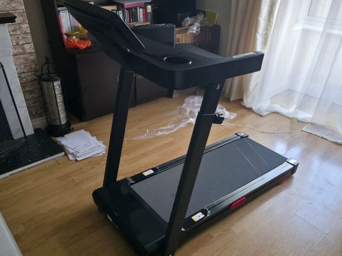 Treadmill Umay L10 Foldable , 20% Incline Treadmill