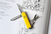 Victorinox Classic Sd 58mm Swiss Army Knife DuoColour 58mm Swiss Army Knife