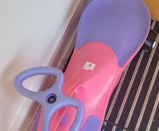 Pink wiggle car