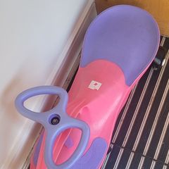 Pink wiggle car