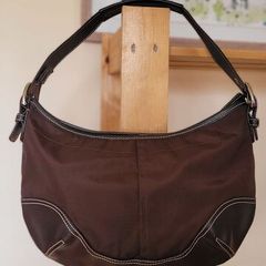 shoulder bag