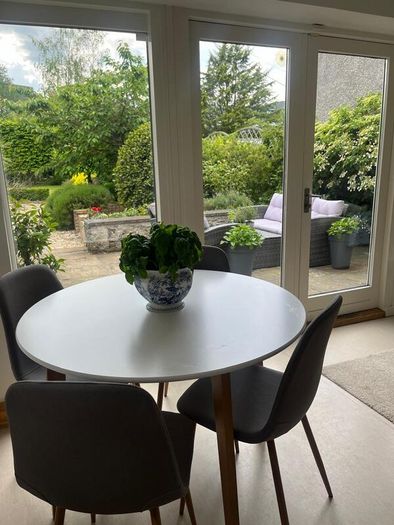 Dining table & 4 Chairs (Jysk)