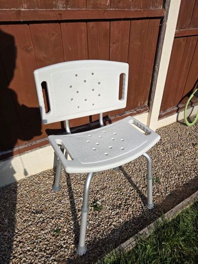 Shower chair