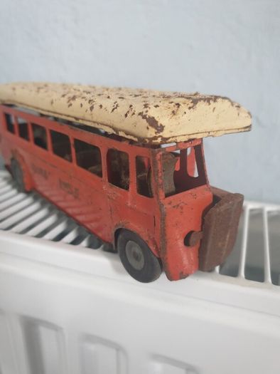 1930s tri-ang single deck bus