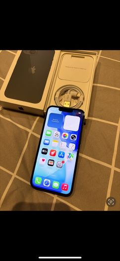 iPhone 13 ( Locked To 3 ) Like New