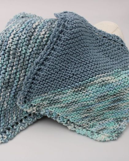 Cotton 8/4 Yarn Clearance in various colours, 1.00 euro each or 10 for 8 euro