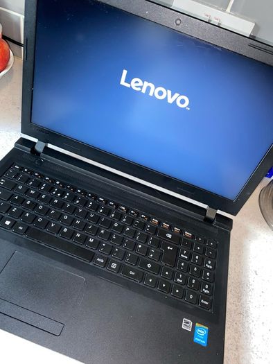 Lenovo laptop B5010 15.6 inch with charger