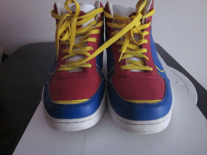Superman High Top Trainers S.9