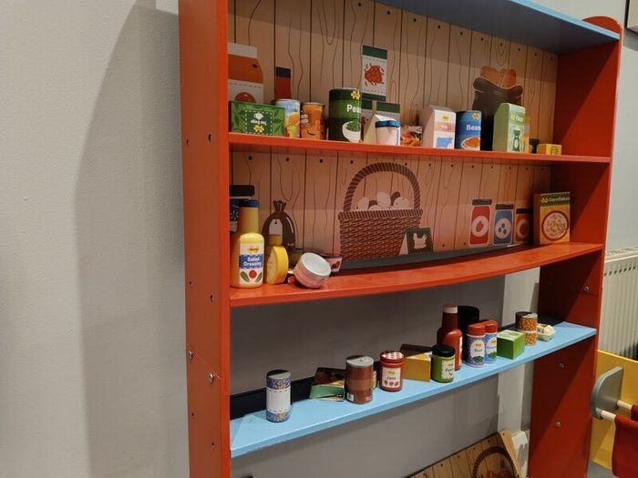 Bigjigs village shop