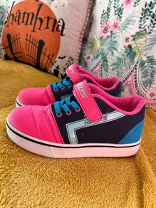 heelys