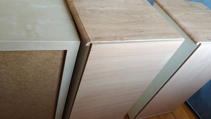 Bedside lockers