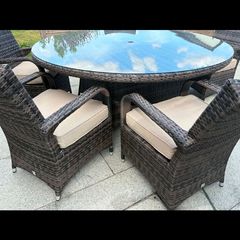 Outdoor Furniture table and chairs