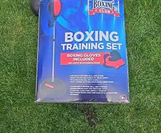 Children boxing training set