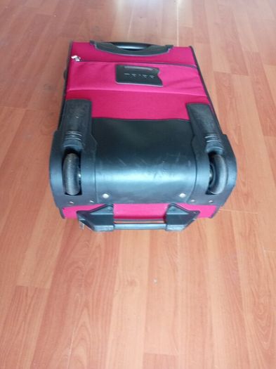 Suit case