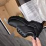 work shoes Image 3