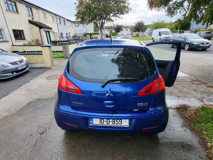 Mitsubishi Colt