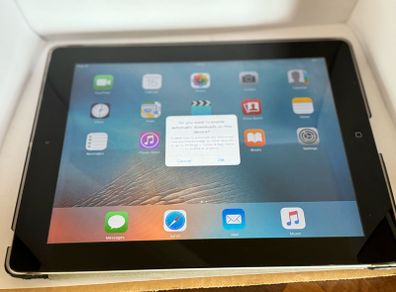 iPad 2nd Generation -16GB./ Black