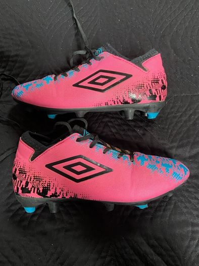 girls football boots size 1
