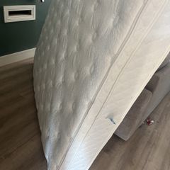 king size mattress Free to take