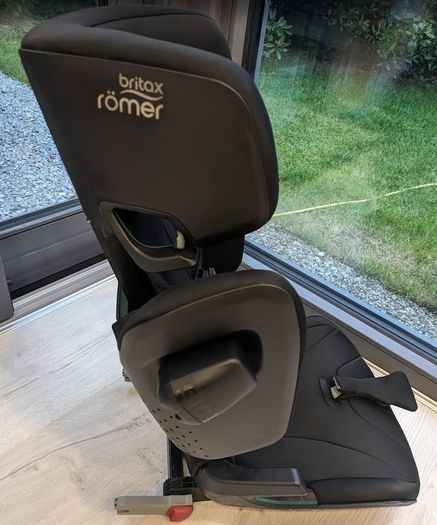 Britax Romer Kidfix i-Size Car Booster Seat Black with XP Pad & SICT - High Back Booster Child Seat