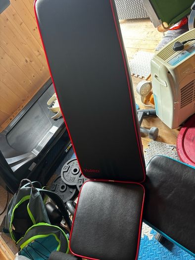 weight bench