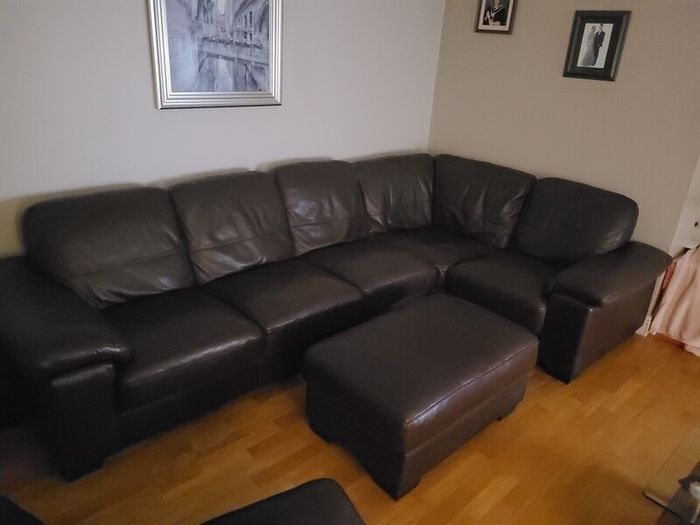 full Leather corner Suite