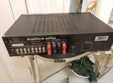 Pioneer Stereo Amplifier for repair or parts