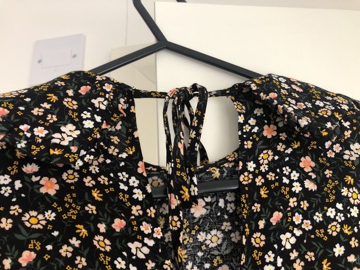 Dress size 4-6 like new